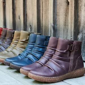 Clarks Black flat short boots